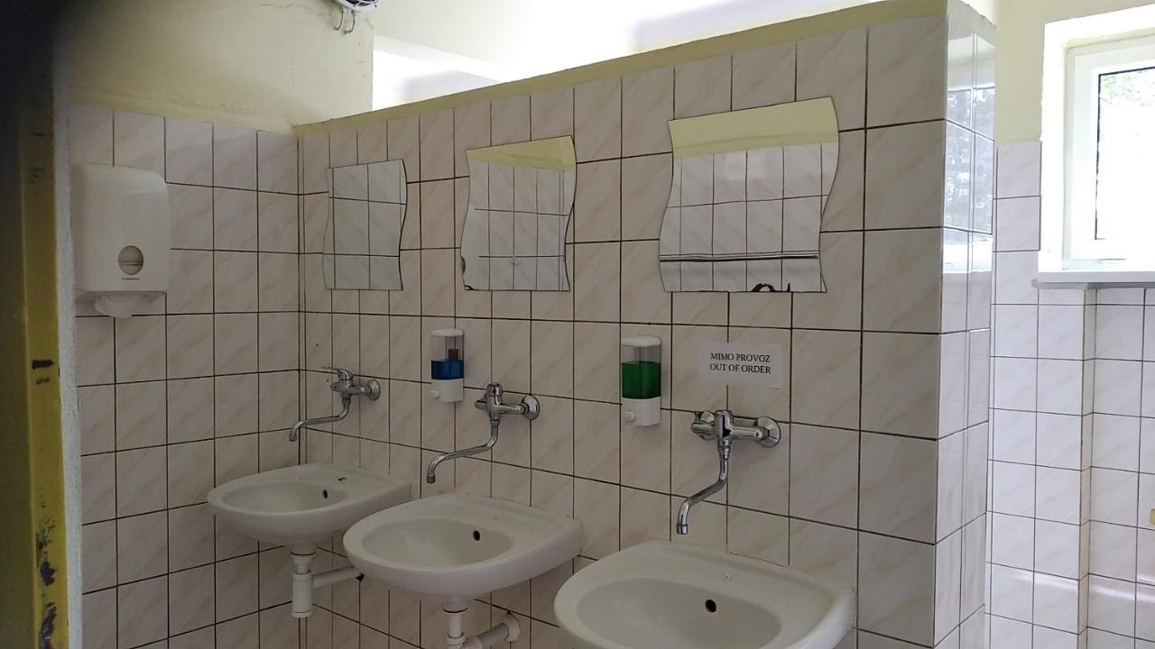 Motel Grado Прага Экстерьер фото
